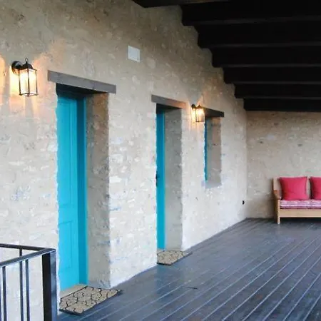 1848 Adults Only Toloríu
